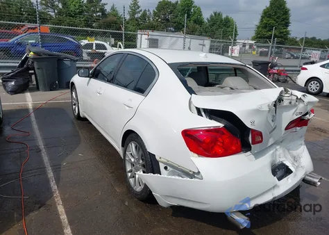 2009 Infiniti G37 Journey z USA, uszkodzony, nr VIN JNKCV61E99M305013
